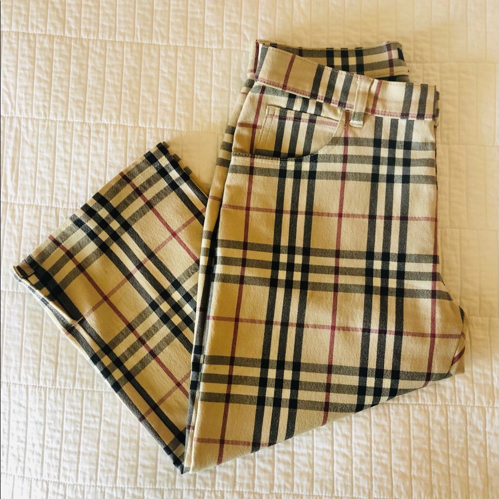Burberry Capris